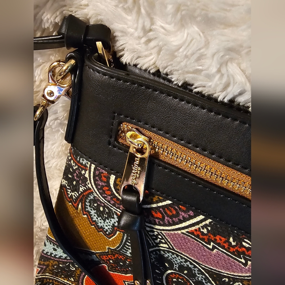 Spartina 449 Cora Hipster Crossbody Multicolored Linen & Black Leather NWOT - Picture 16 of 16